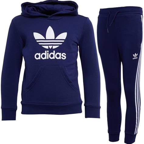 Adidas Trainingspakken voor kids 